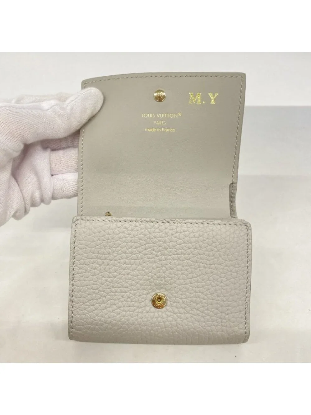 Louis Vuitton Trifold Wallet Portefeuille Capucines Tiny Flint Gray